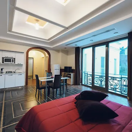 Verso Oriente Brindisi