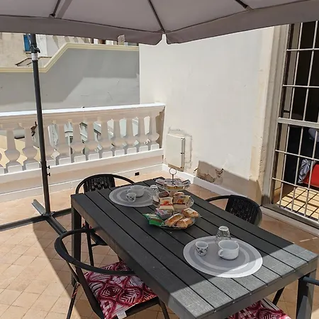 Verso Oriente Frühstückspension Brindisi