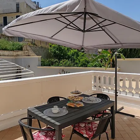 Verso Oriente برينديسي