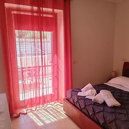 Verso Oriente 4* برينديسي