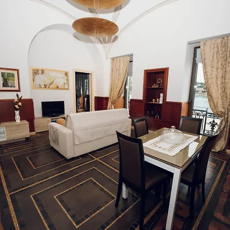 Verso Oriente برينديسي