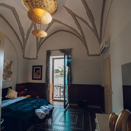 Couette-café Verso Oriente 4*