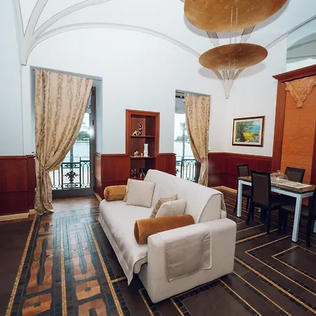 Verso Oriente Brindisi