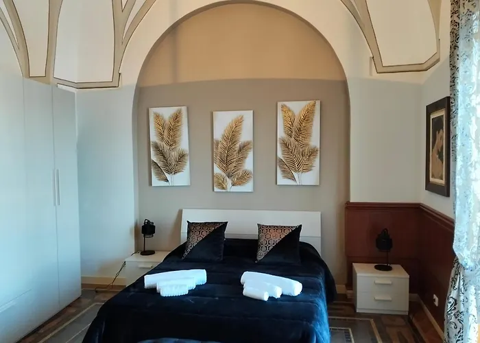 Verso Oriente Panzió Brindisi